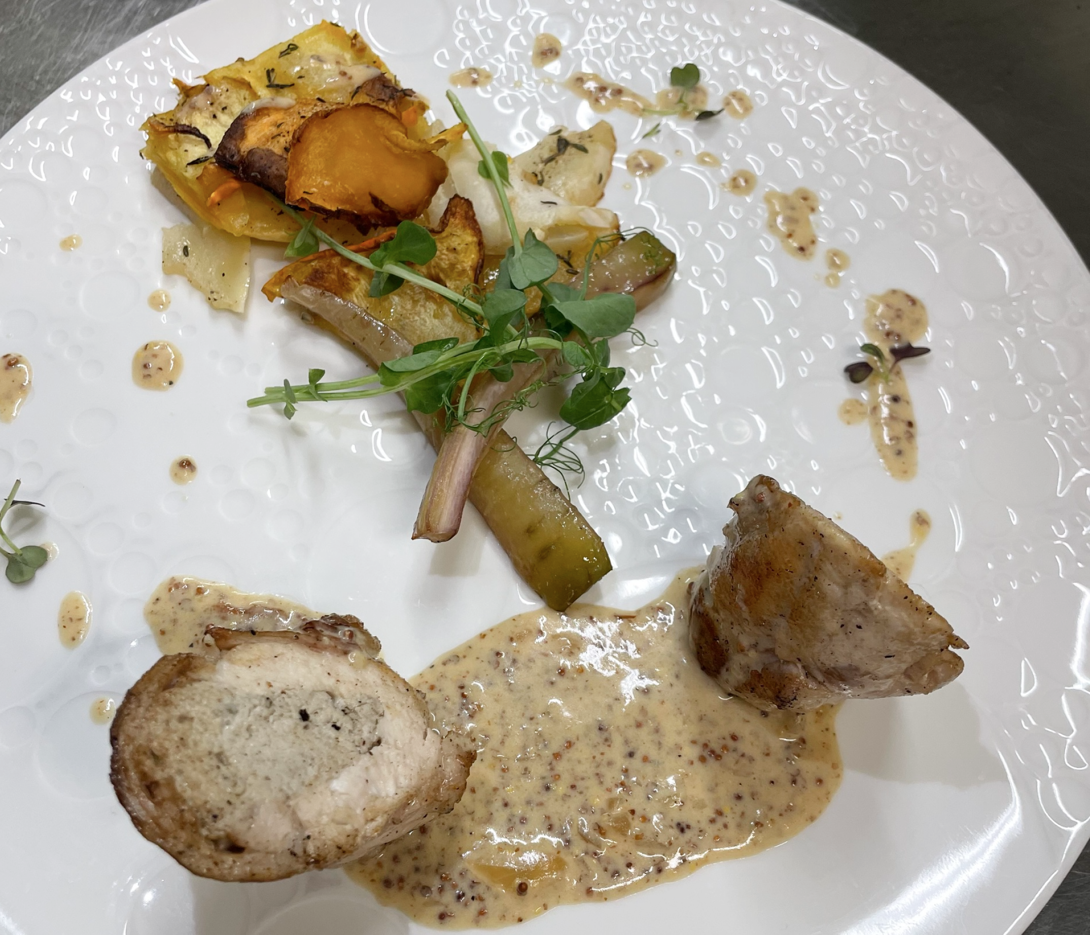 Le restaurant - La Table St Martin - restaurant SAUXILLANGES